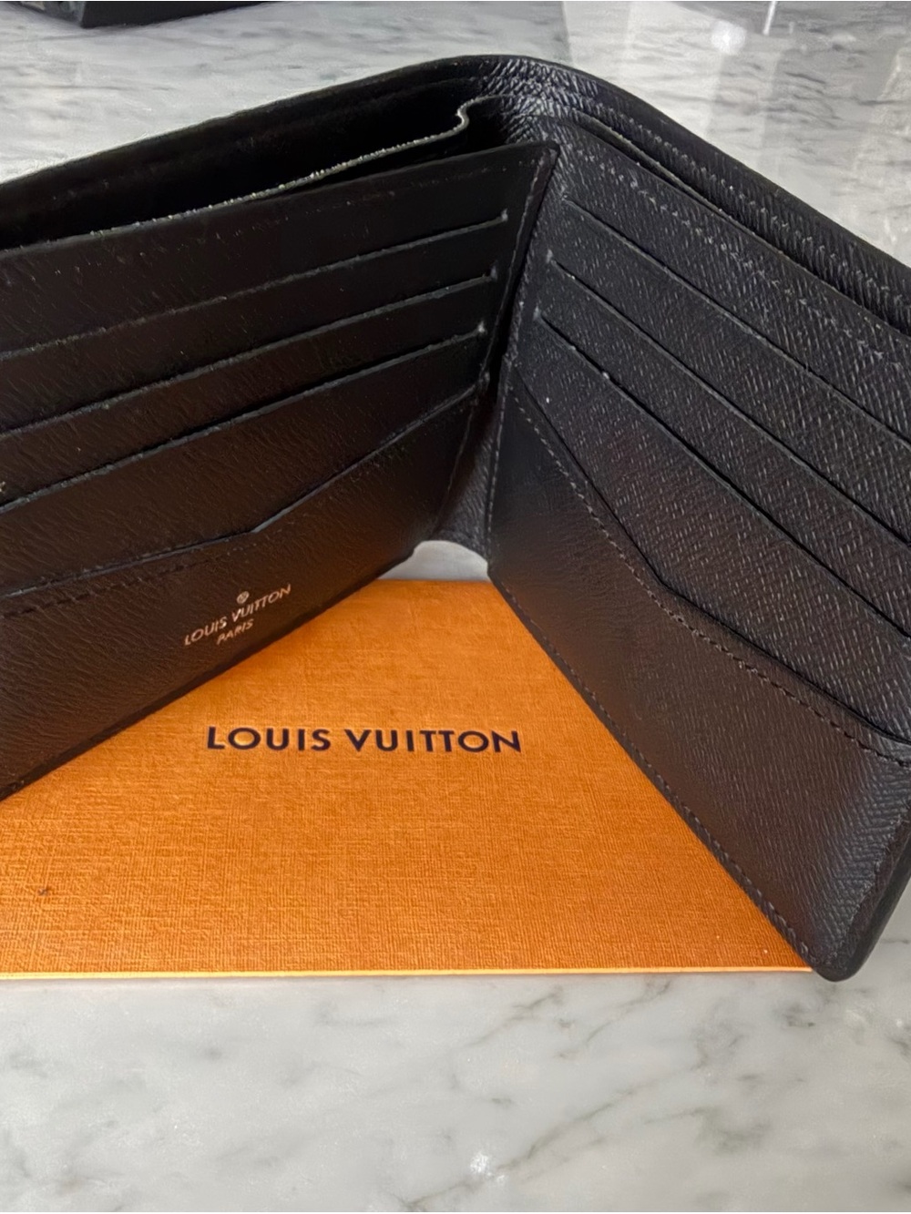 Louis Vuitton Black Damier Graphite Bi-Fold Wallet - Picture 2 of 5